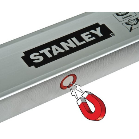 Niveau magnétique 600mm STANLEY STHT143111