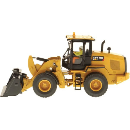 Tractopelle miniature USK SCALEMODELS C85266