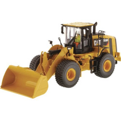 Tractopelle miniature USK SCALEMODELS C85914