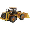 Tractopelle miniature USK SCALEMODELS C85928