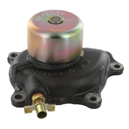 Pompe à eau JOHN-DEERE RE545572