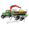 Camion pour transport de bois miniature BRUDER U02824