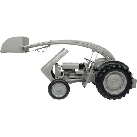 Tracteur miniature UNIVERSAL HOBBIES UH4171