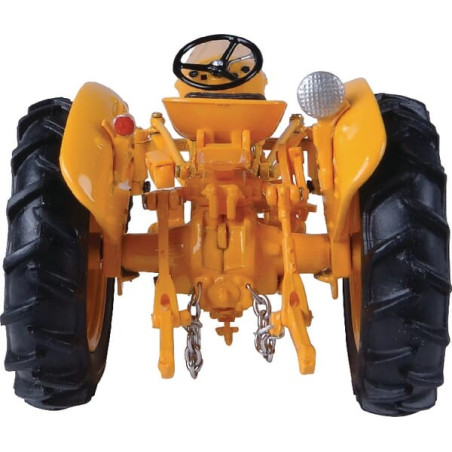 Tracteur miniature UNIVERSAL HOBBIES UH4990