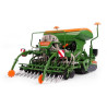 Moissonneuse miniature UNIVERSAL HOBBIES UH5384
