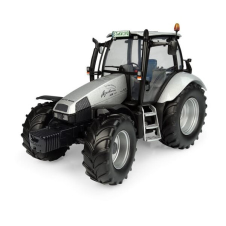 Tracteur miniature UNIVERSAL HOBBIES UH5396