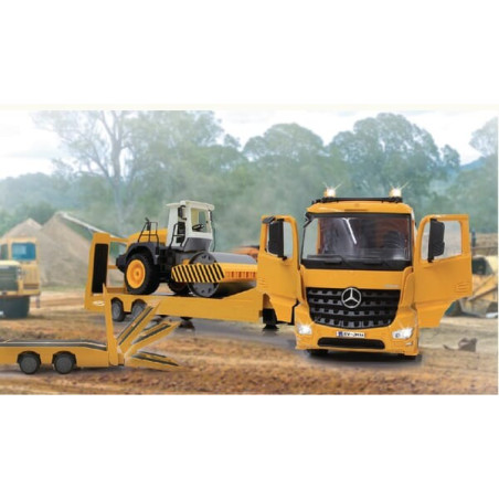 Camion-plateau Mercedes Arocs JAMARA JA405107