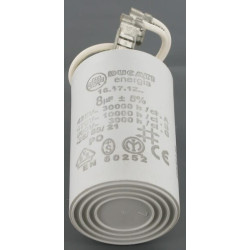 Condensateur AKO E260053