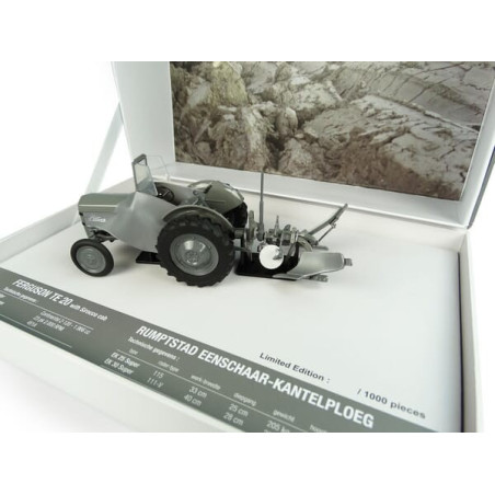 Tracteur miniature UNIVERSAL HOBBIES UH5364
