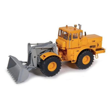 Kirovets miniature K-700 M SCHUCO O07709