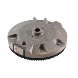 Volant BRIGGS ET STRATTON 84004658