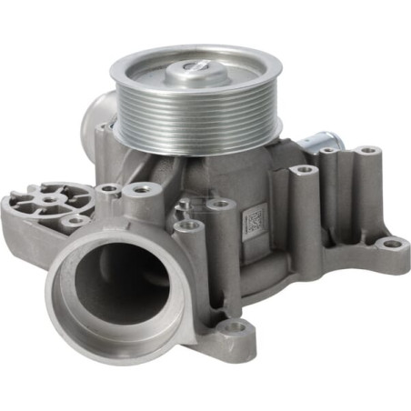 Pompe à eau DEUTZ 04901740