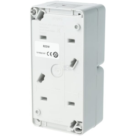 Prise domestique UNIVERSEL KREM4517056P01B