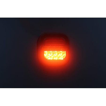 Feux LED arrières UNIVERSEL LA60040R