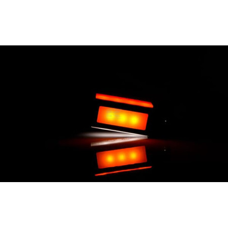 Feu de position UNIVERSAL LA30090