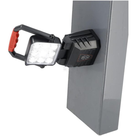 Phare UNIVERSAL LA8333